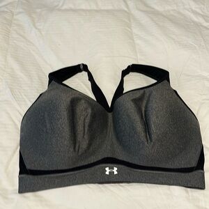 Under Armour underwire sports bra 38DD